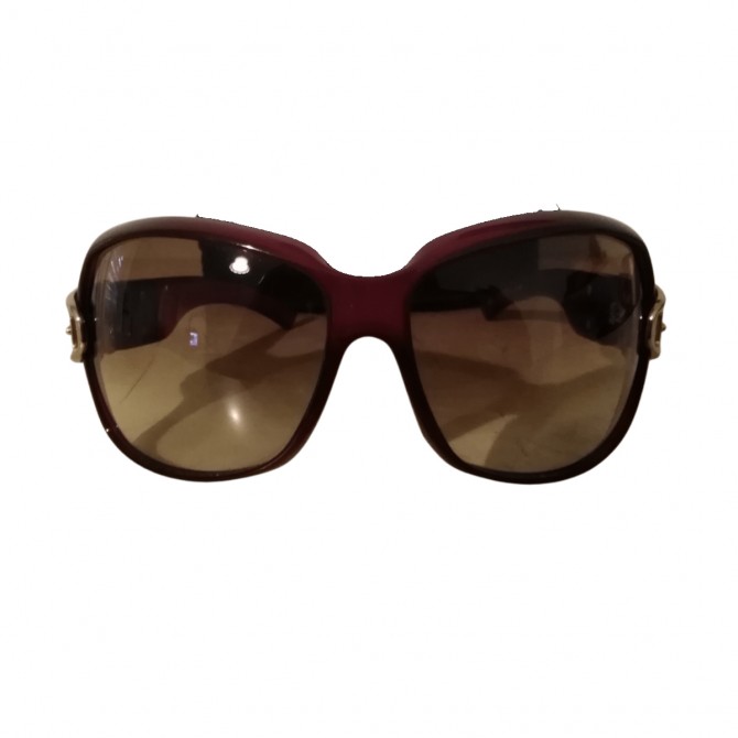 GUCCI Burgundy oversized sunglasses with gradient lenses