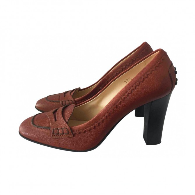 TOD'S LEATHER PUMPS SIZE IT 37 1/2