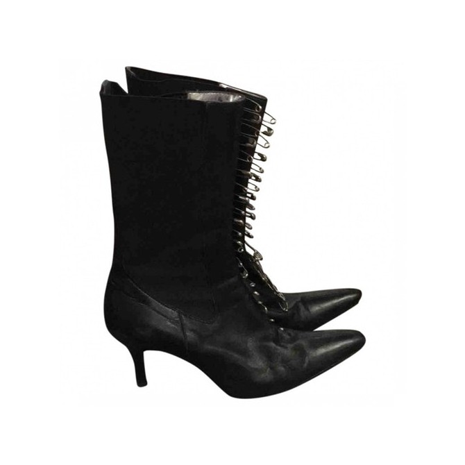 Dolce & Gabbana  black leather boots with decorative pins size IT36,5 or US 6