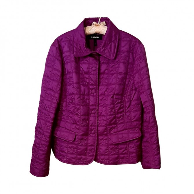 Escada purple waterproof jacket size 44 brand new