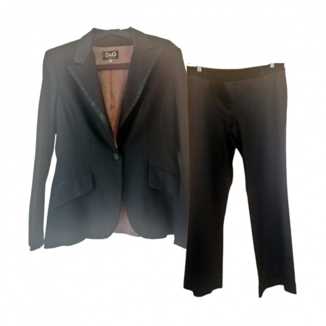 D&G suit size IT46