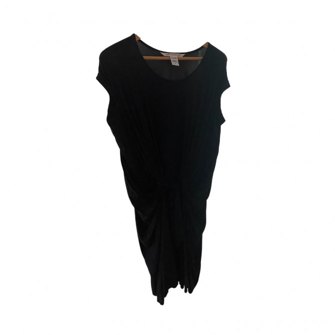 Diane Von Furstenberg black jersey front draped dress size US 4