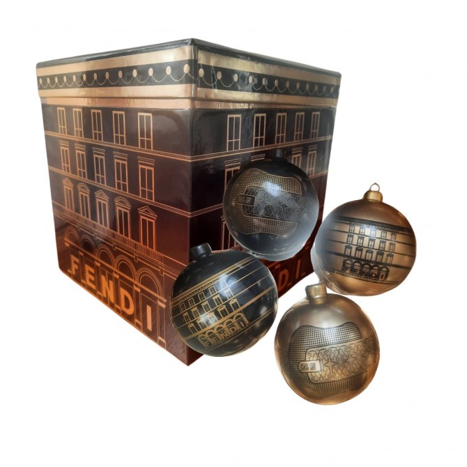 FENDI set of 4 Christmas ornaments/original storage box