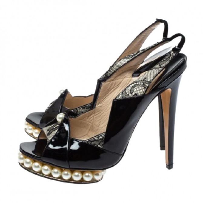  NICHOLAS KIRKWOOD Black Patent Leather and lace pearl platform slingback sandals size 39 brand new