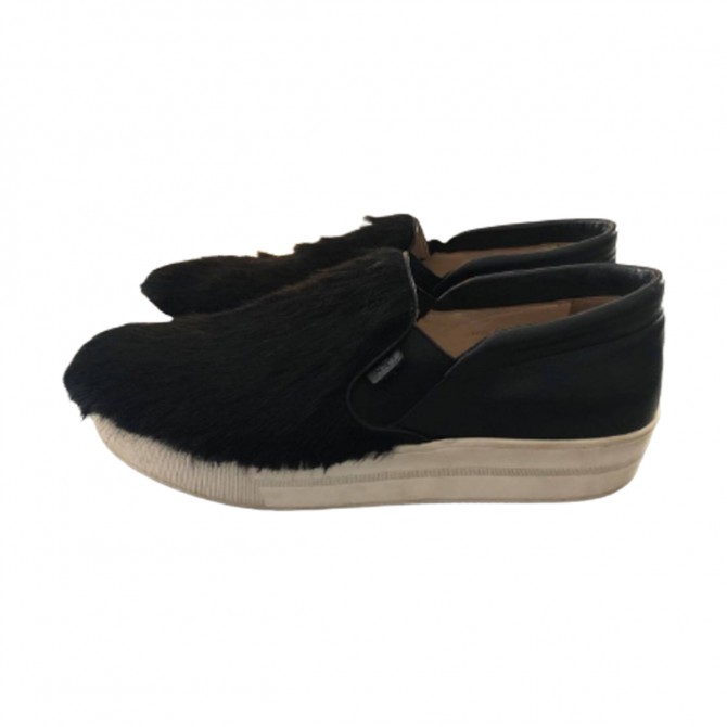 No21 black leather slip ons size IT39