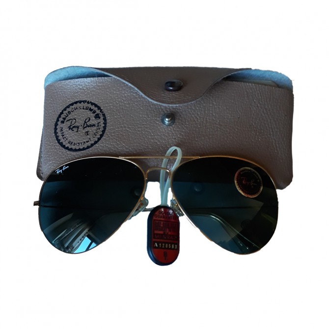 Vintage RAY-BAN Aviator sunglasses 