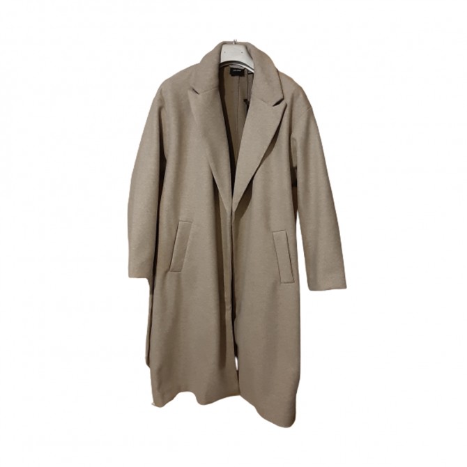 Beige mid length coat size M BRAND NEW 