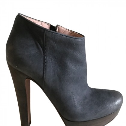 EGO Ankle Boots