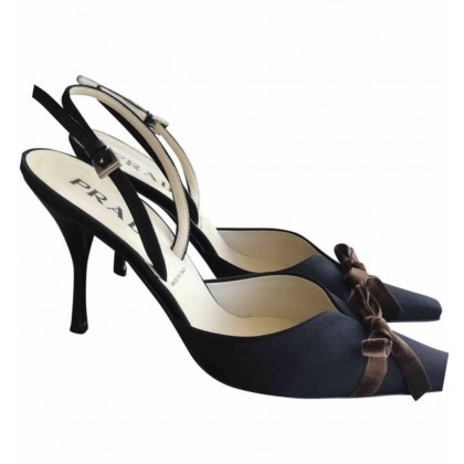 Prada heels in black satin with brown velour bow size 39