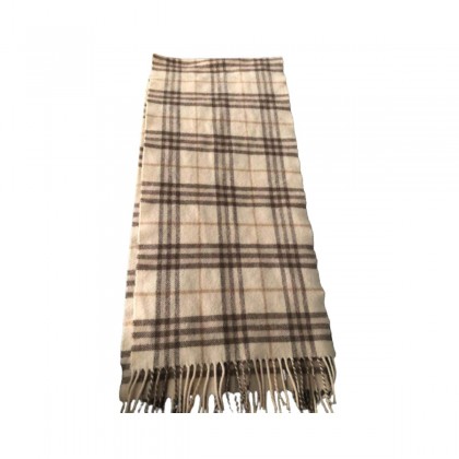 Burberry lambswool scarf