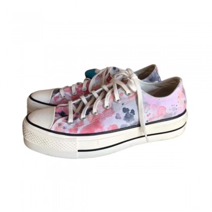 Converse all-star floral Canvas trainers size 39