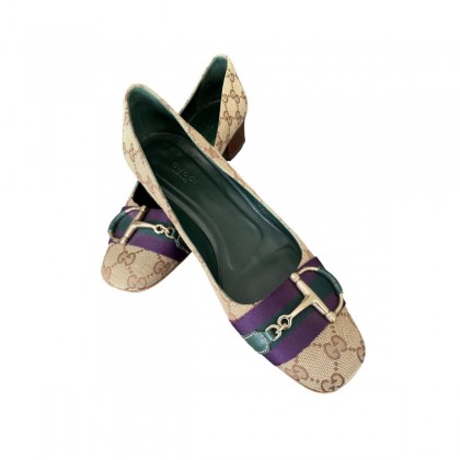 GUCCI GG canvas low heel pumps size 38.5