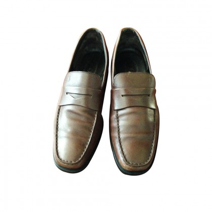 Tod's loafers in chocolate brown
