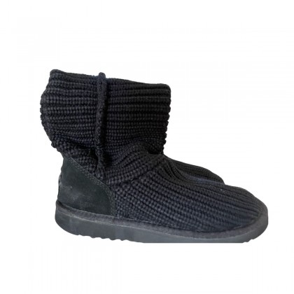 UGG black suede and knitted wool boots size 39